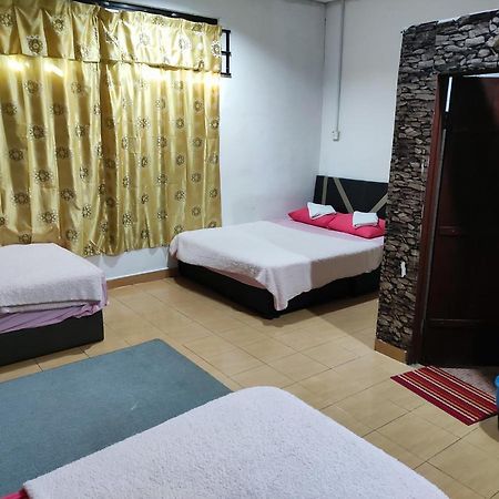 Kencana Guest House ปันไตเจอนัง ภายนอก รูปภาพ