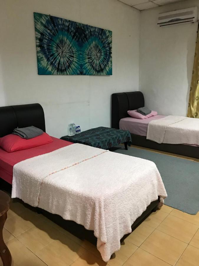 Kencana Guest House ปันไตเจอนัง ภายนอก รูปภาพ